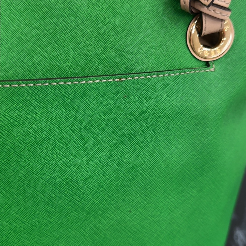 Michael Kors JS Travel Tote Multifunction Green Leather Medium Bag AUTHENTIC - Picture 6 of 13